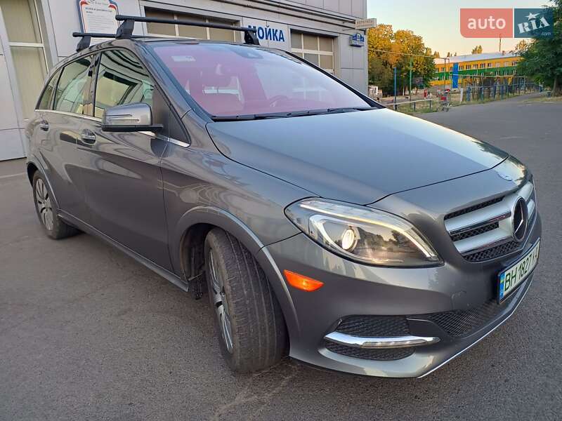 Хэтчбек Mercedes-Benz B-Class 2016 в Одессе фото 3 Хэтчбек Mercedes-Benz B-Class 2016 в Одессе