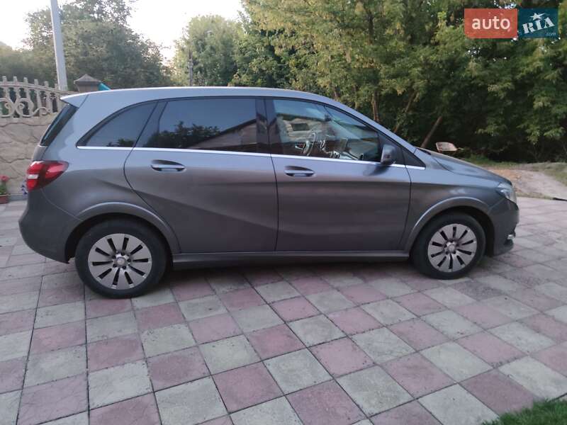 Хетчбек Mercedes-Benz B-Class 2015 в Луцьку фото 7 Хетчбек Mercedes-Benz B-Class 2015 в Луцьку