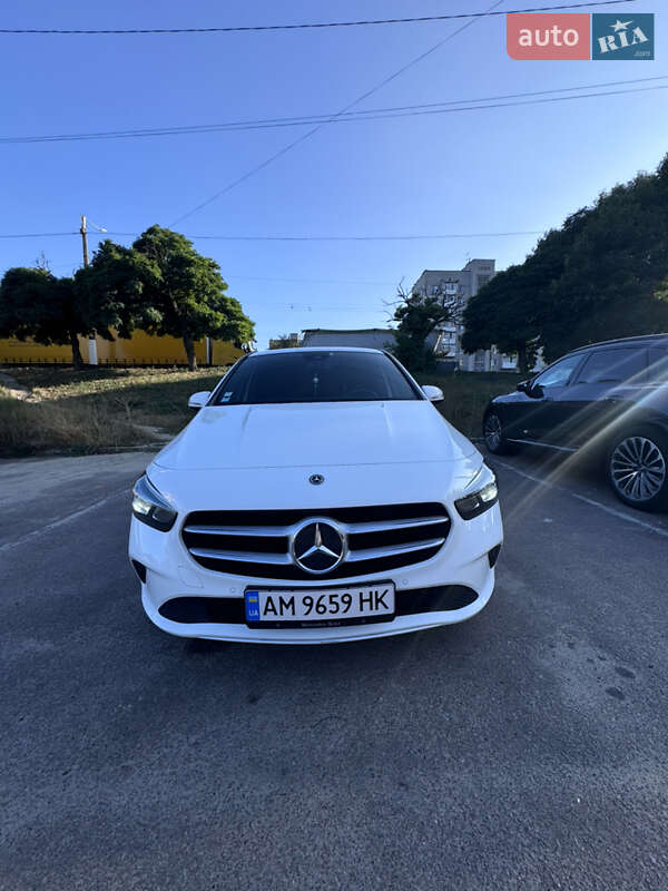 Хэтчбек Mercedes-Benz B-Class 2020 в Житомире