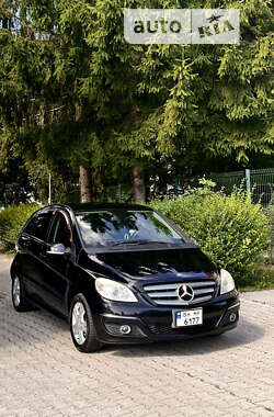 Хэтчбек Mercedes-Benz B-Class 2011 в Киеве