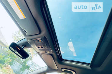 Хэтчбек Mercedes-Benz B-Class 2015 в 