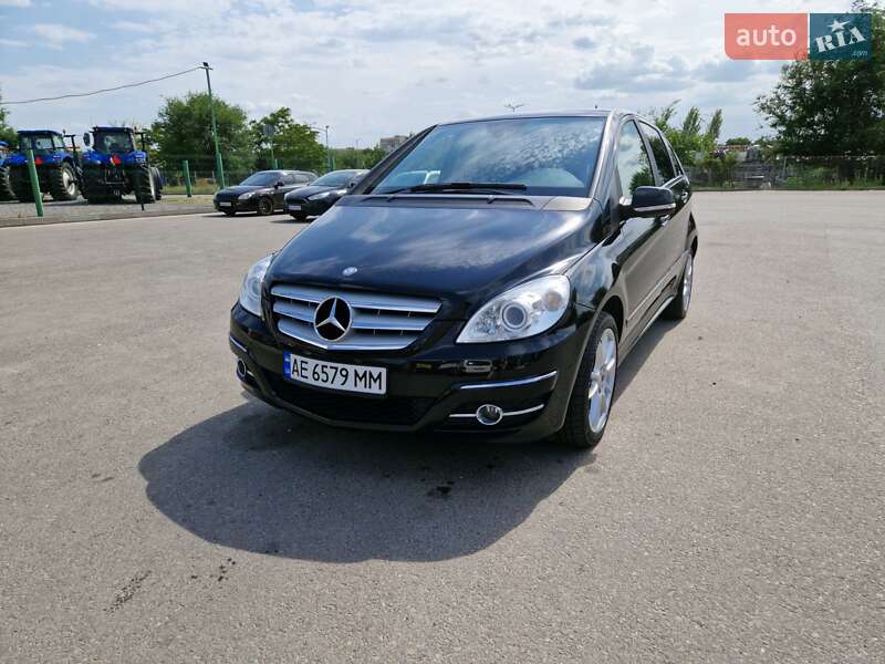Хэтчбек Mercedes-Benz B-Class 2010 в Днепре
