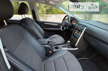 Хетчбек Mercedes-Benz B-Class 2010 в 