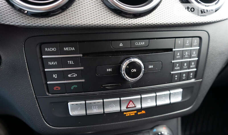 Хэтчбек Mercedes-Benz B-Class 2016 в Киеве