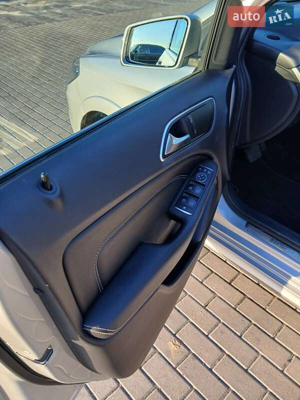 Хэтчбек Mercedes-Benz B-Class 2014 в Луцке