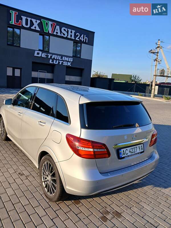 Хэтчбек Mercedes-Benz B-Class 2014 в Луцке