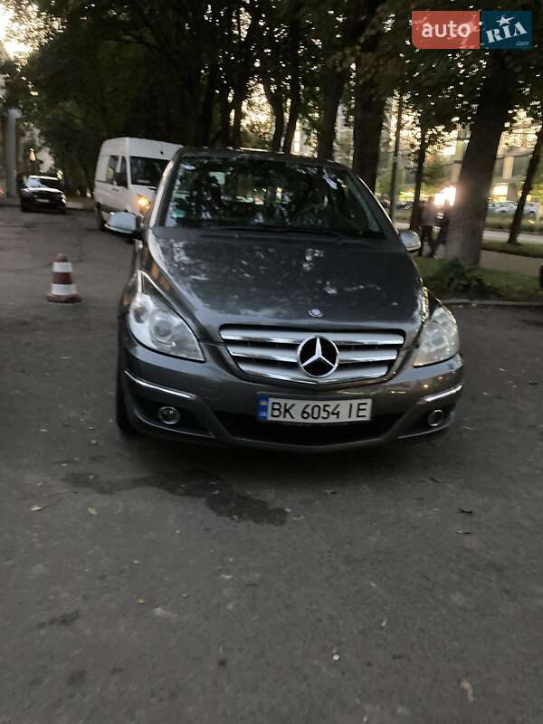 Хэтчбек Mercedes-Benz B-Class 2008 в Ровно фото 2 Хэтчбек Mercedes-Benz B-Class 2008 в Ровно