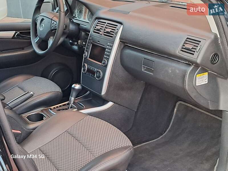 Хэтчбек Mercedes-Benz B-Class 2010 в Одессе