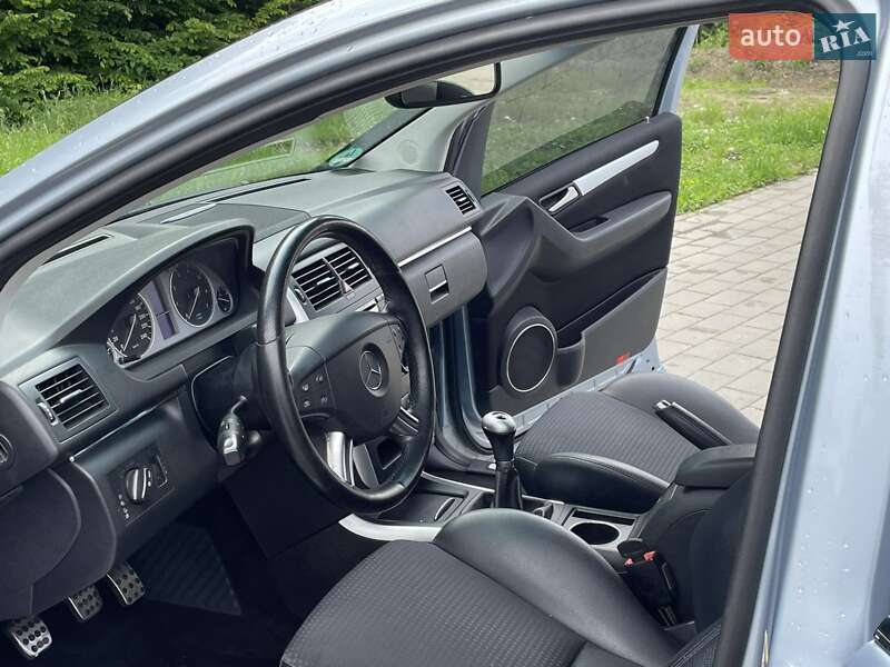 Хетчбек Mercedes-Benz B-Class 2005 в Яремчі