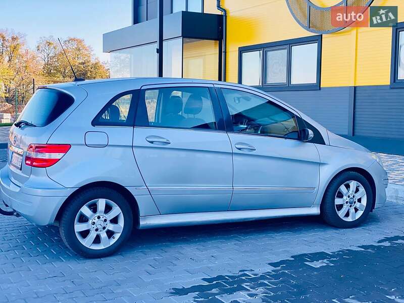 Хэтчбек Mercedes-Benz B-Class 2006 в Киеве