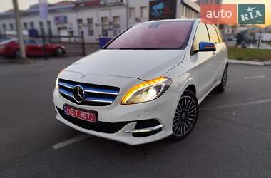 Хэтчбек Mercedes-Benz B-Class 2016 в Киеве