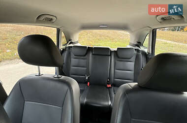 Хэтчбек Mercedes-Benz B-Class 2011 в 