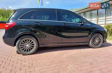 Хэтчбек Mercedes-Benz B-Class 2016 в 