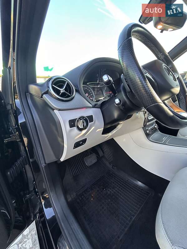 Хэтчбек Mercedes-Benz B-Class 2015 в Солонке