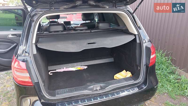 Хетчбек Mercedes-Benz B-Class 2012 в Сваляві