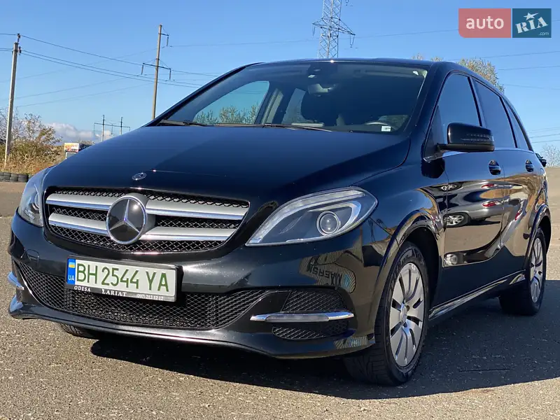 Mercedes-Benz B-Class 2017