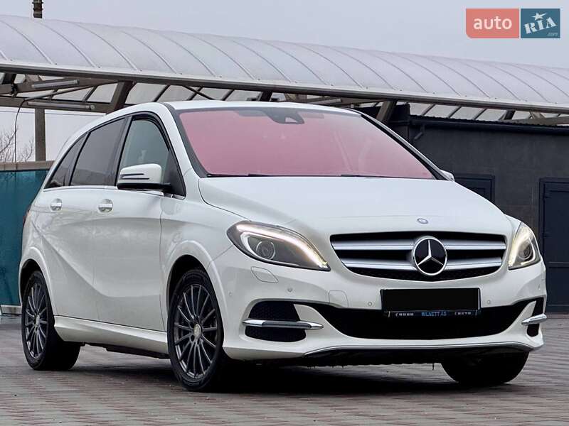 Хэтчбек Mercedes-Benz B-Class 2015 в Запорожье