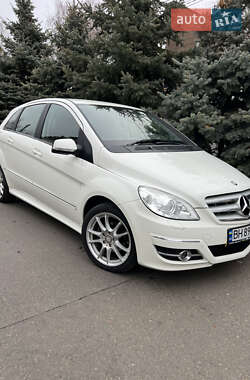 Хетчбек Mercedes-Benz B-Class 2010 в Одесі