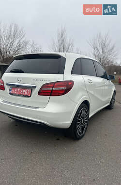 Хетчбек Mercedes-Benz B-Class 2015 в Кривому Розі