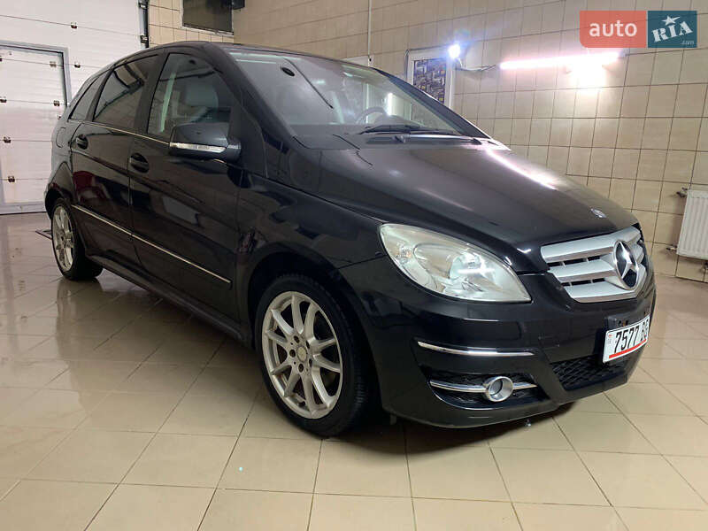 Хетчбек Mercedes-Benz B-Class 2011 в Києві