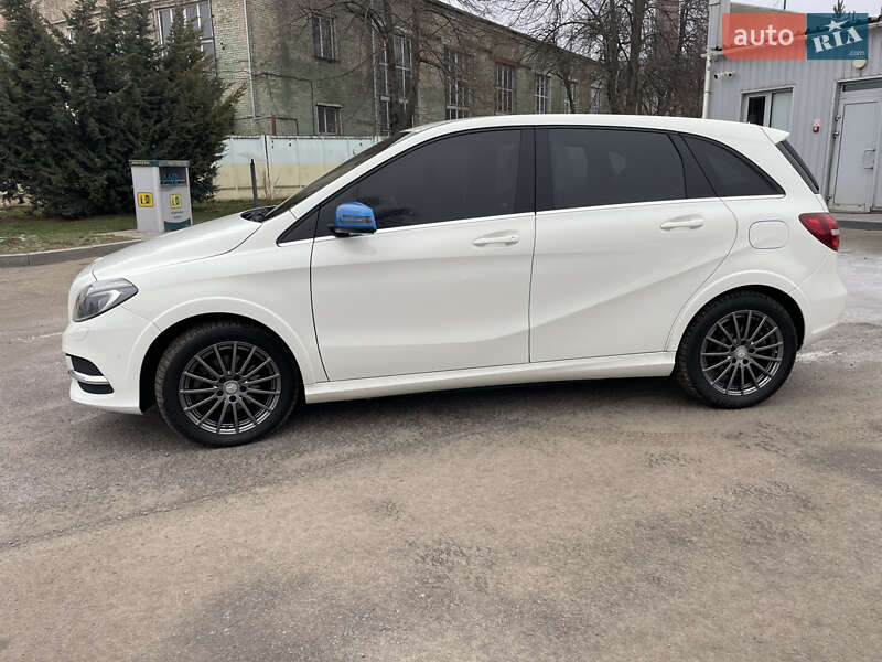 Хетчбек Mercedes-Benz B-Class 2015 в Рівному фото 2 Хетчбек Mercedes-Benz B-Class 2015 в Рівному