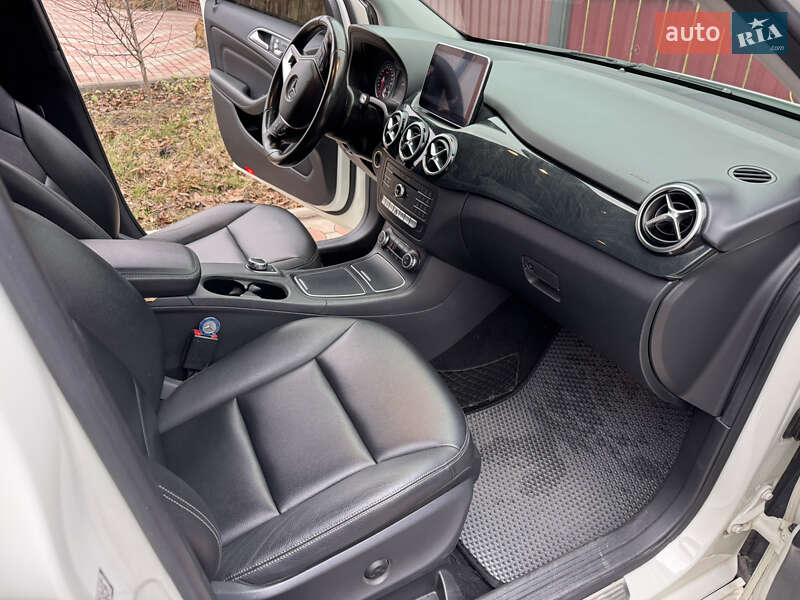 Хетчбек Mercedes-Benz B-Class 2015 в Краматорську