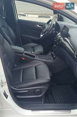 Хэтчбек Mercedes-Benz B-Class 2017 в Харькове