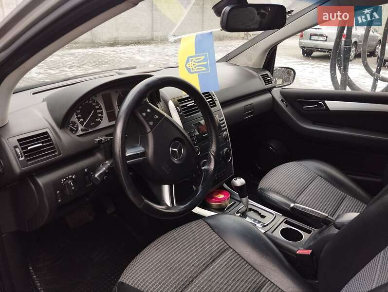 Хэтчбек Mercedes-Benz B-Class 2006 в Львове