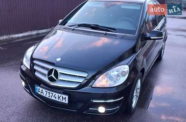 Хетчбек Mercedes-Benz B-Class 2010 в Козелеці