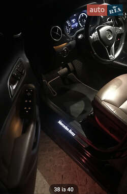 Хетчбек Mercedes-Benz B-Class 2014 в 