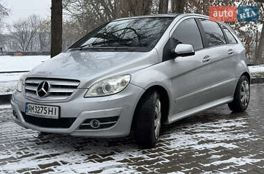 Хэтчбек Mercedes-Benz B-Class 2010 в Звягеле