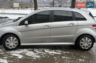 Хэтчбек Mercedes-Benz B-Class 2010 в Звягеле