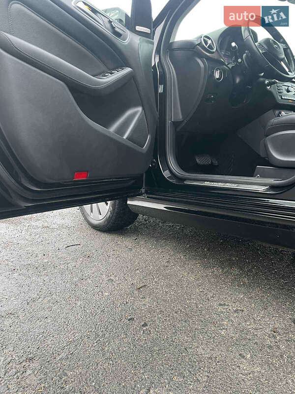 Хэтчбек Mercedes-Benz B-Class 2014 в Коростене