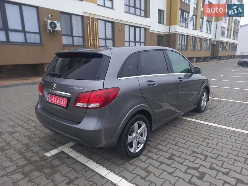 Хэтчбек Mercedes-Benz B-Class 2015 в Ковеле