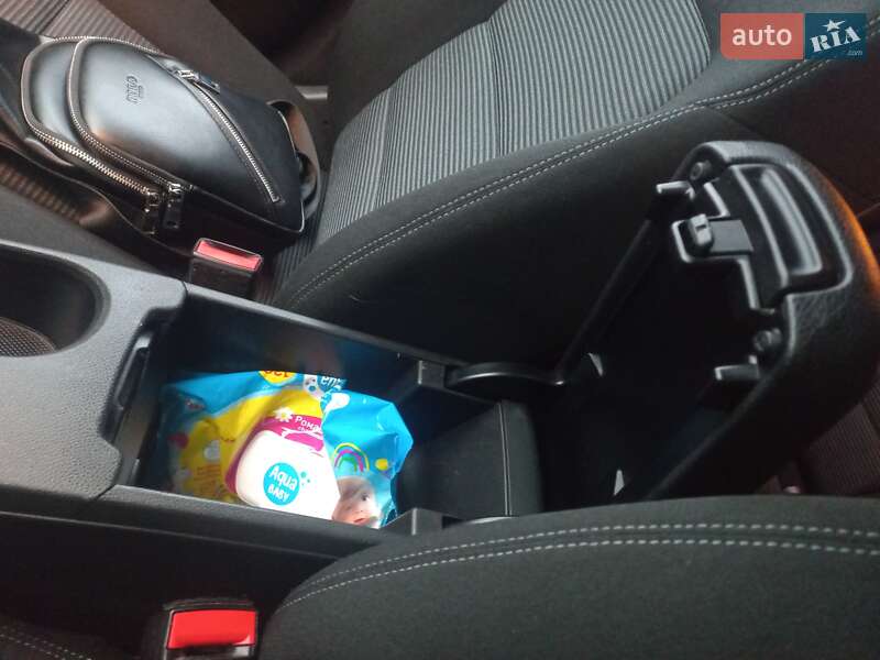 Хэтчбек Mercedes-Benz B-Class 2015 в Ковеле