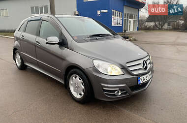 Хетчбек Mercedes-Benz B-Class 2010 в Житомирі