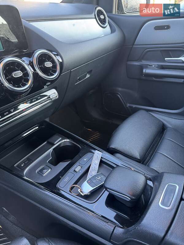 Хэтчбек Mercedes-Benz B-Class 2019 в Кицмани фото 20 Хэтчбек Mercedes-Benz B-Class 2019 в Кицмани
