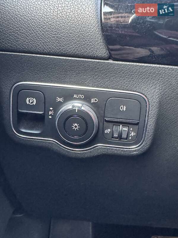 Хэтчбек Mercedes-Benz B-Class 2019 в Кицмани фото 21 Хэтчбек Mercedes-Benz B-Class 2019 в Кицмани