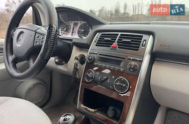 Хэтчбек Mercedes-Benz B-Class 2007 в 