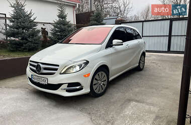 Хетчбек Mercedes-Benz B-Class 2016 в Києві