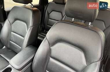 Хэтчбек Mercedes-Benz B-Class 2016 в 