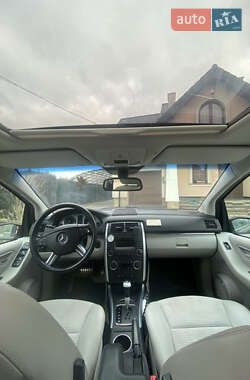 Хэтчбек Mercedes-Benz B-Class 2007 в 