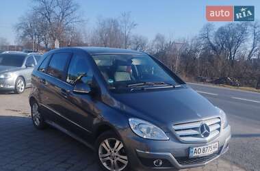 Хэтчбек Mercedes-Benz B-Class 2010 в Ужгороде