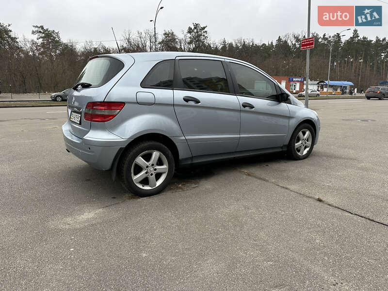 Хетчбек Mercedes-Benz B-Class 2006 в Києві фото 42 Хетчбек Mercedes-Benz B-Class 2006 в Києві