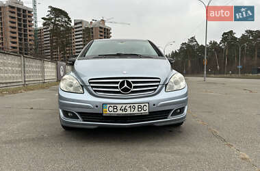Хэтчбек Mercedes-Benz B-Class 2006 в 
