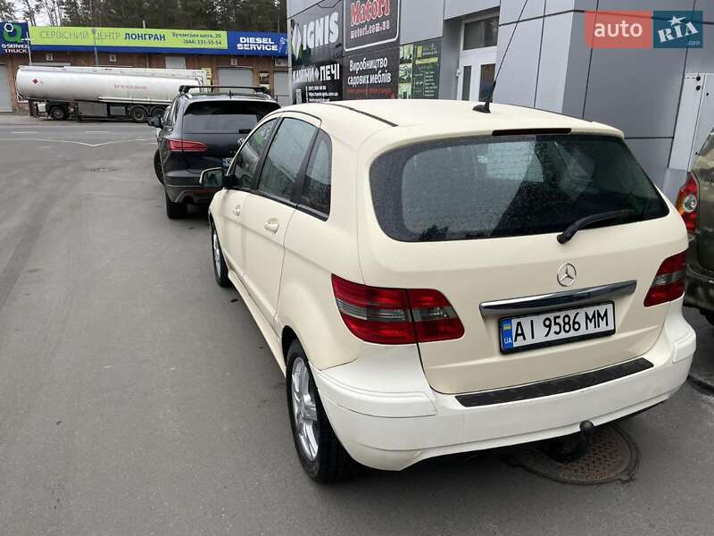 Хэтчбек Mercedes-Benz B-Class 2011 в Киеве