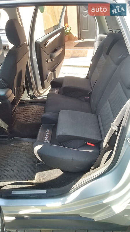 Хэтчбек Mercedes-Benz B-Class 2006 в Владимире