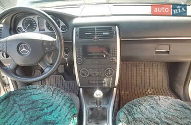 Хэтчбек Mercedes-Benz B-Class 2006 в 