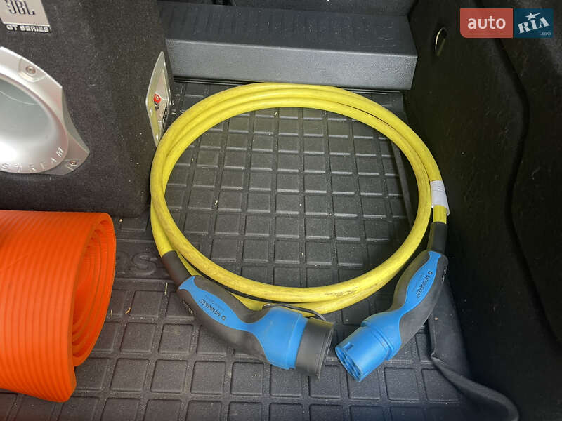 Хэтчбек Mercedes-Benz B-Class 2017 в Одессе