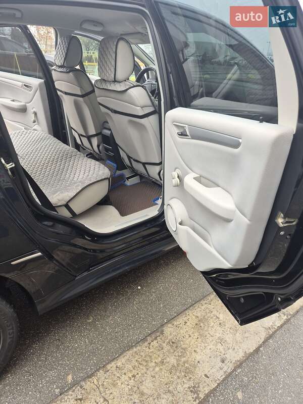 Хэтчбек Mercedes-Benz B-Class 2007 в Черновцах